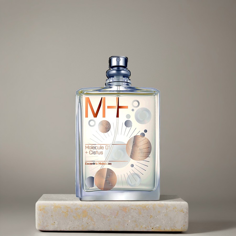 Escentric Molecules M+ Molecule 01 + Cistus