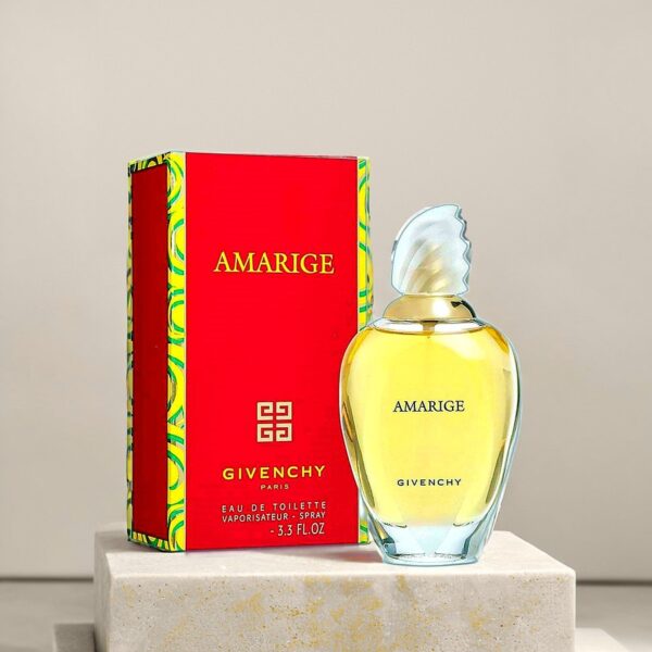 Givenchy Amarige - женская