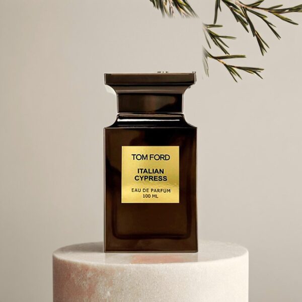 Tom Ford Italian Cypress Dramming